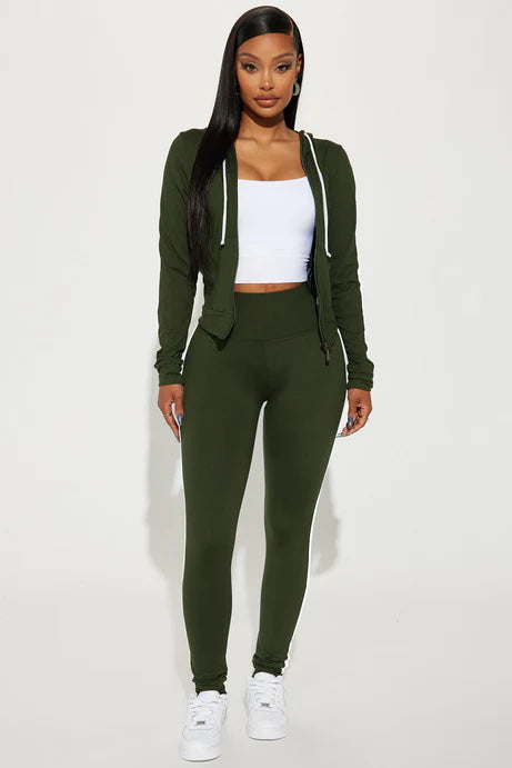 Tennis Courts III Zip Set - Olive