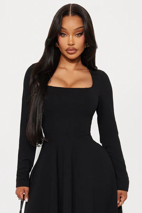 Robe mi-longue à manches longues Alena - Noir