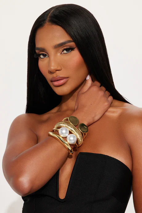 Ensemble de 4 bracelets de déclaration ces jours - Or