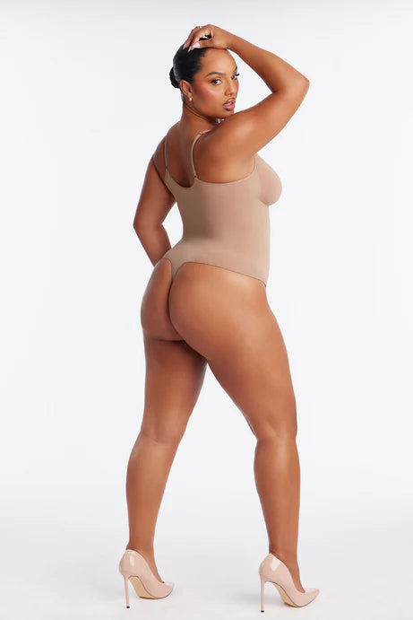 Body à string de compression solide sans couture Nova Sculpt - Nude