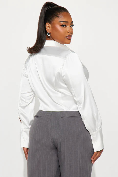 Chemise en satin émotionnellement chère - Blanc