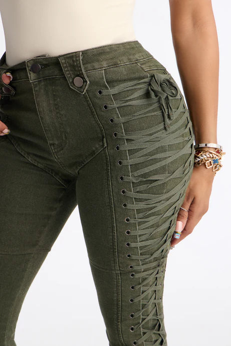 Pantalon évasé à lacets Tall After Hours 36′′ - Olive