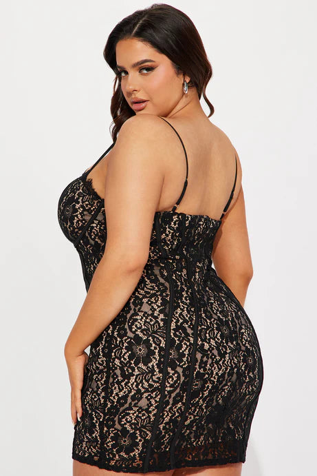 Mini-robe en dentelle All In Love - Noir