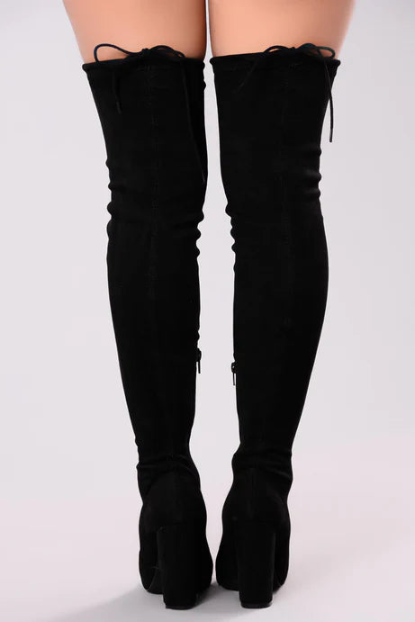 Jolies bottes hautes à la cuisse - Noir