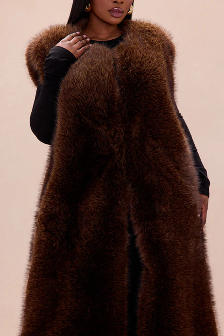 Gilet en fausse fourrure Drama audacieux - Chocolat