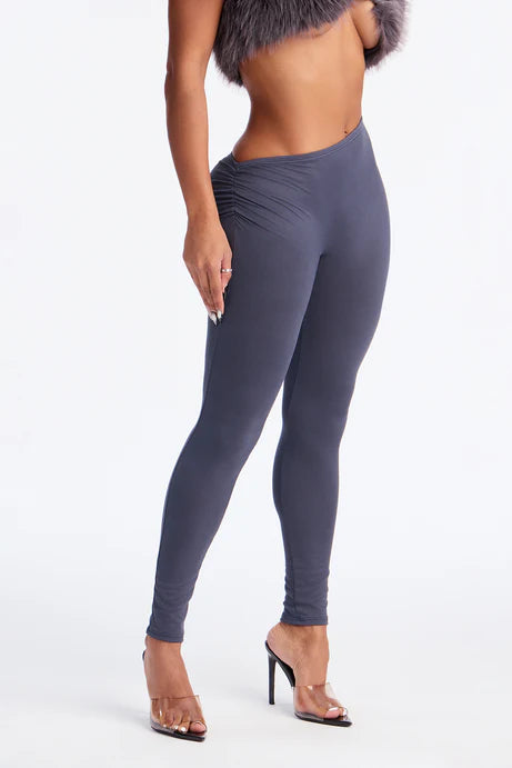 Legging taille basse asymétrique froncé Don't Peek - Charbon de bois