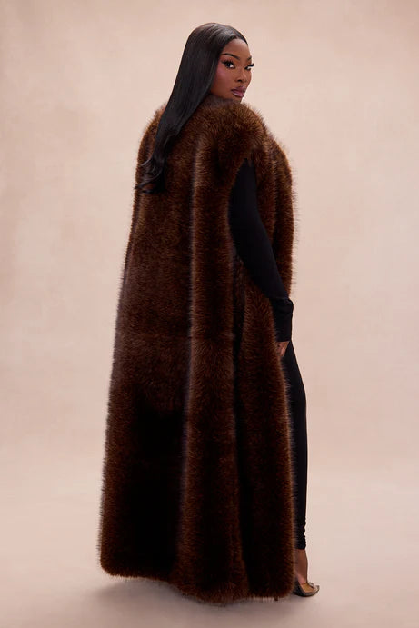 Gilet en fausse fourrure Drama audacieux - Chocolat