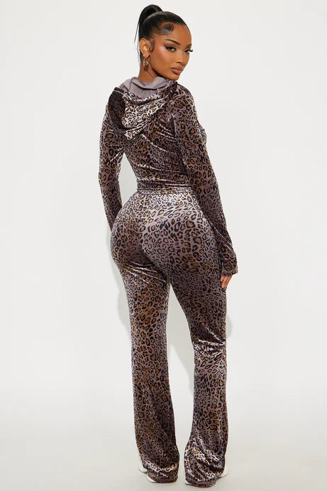 Ensemble de pantalons léopard en velours Wild Ease - Marron/combo
